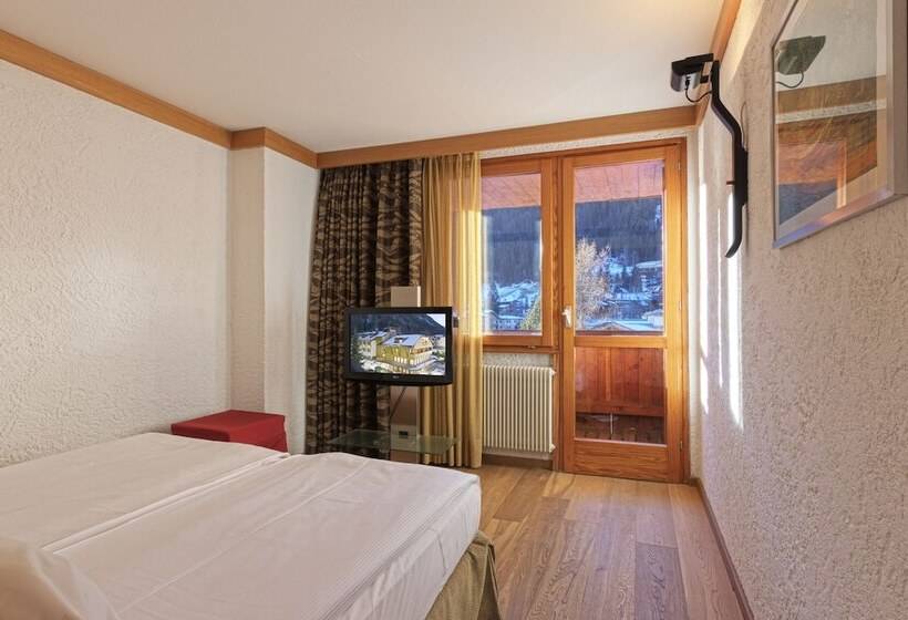 اتاق خانوادگی, Style Hotel Grifone