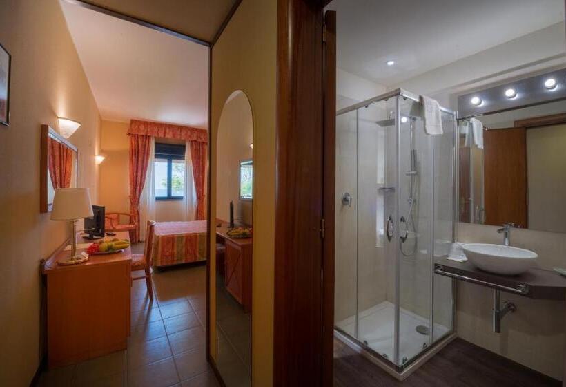 Standard Room, Th Cinisi   Florio Park