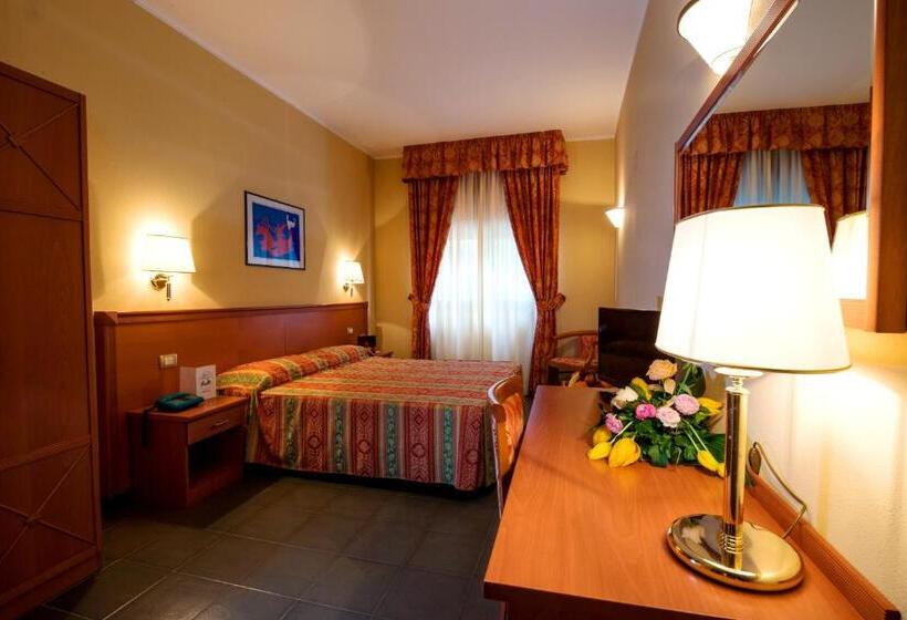 Standard Room, Th Cinisi   Florio Park