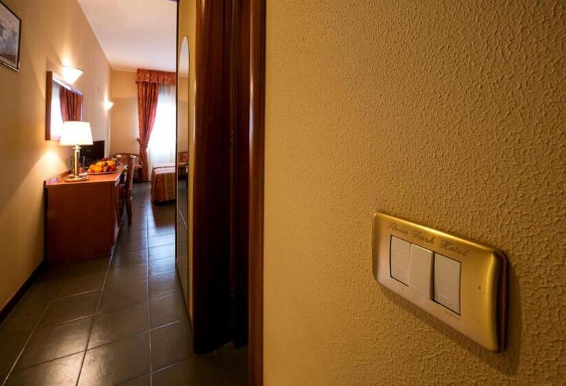 Triple Classic Room, Th Cinisi   Florio Park