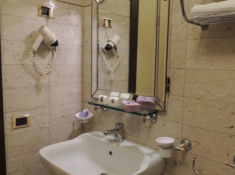 اتاق کلاسیک, Verdi Boutique