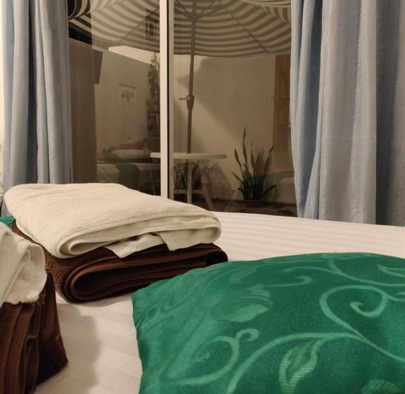 اتاق استاندارد با تراس, Palm Garden