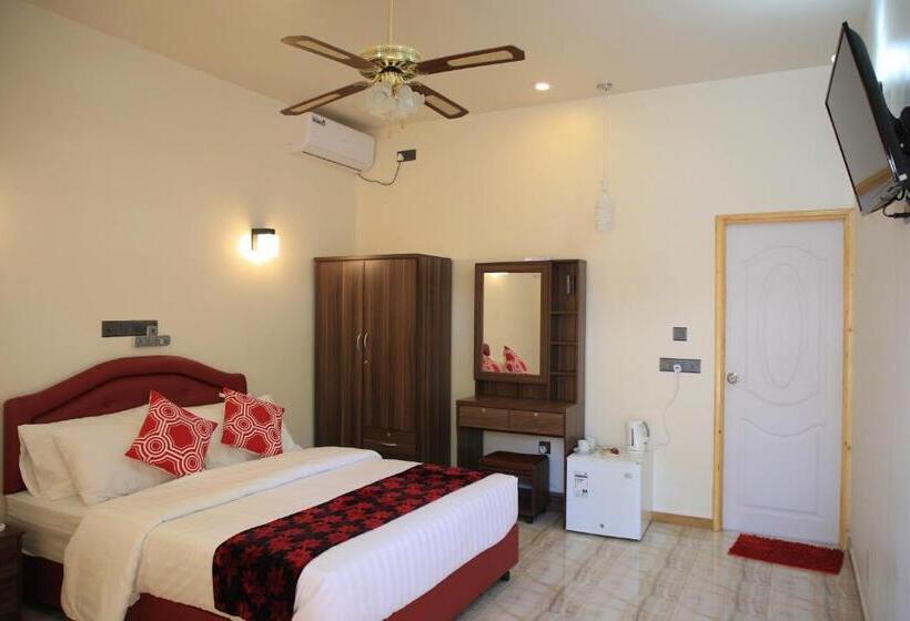 اتاق لوکس, Evila Inn   Thoddoo