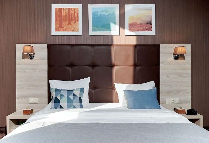 חדר סטנדרט, Golden Tulip Krasnodar