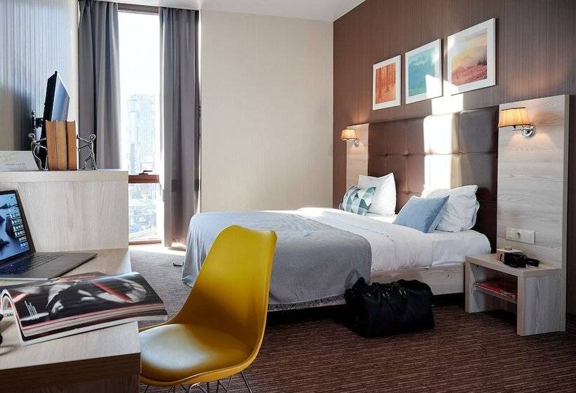 חדר סטנדרט, Golden Tulip Krasnodar