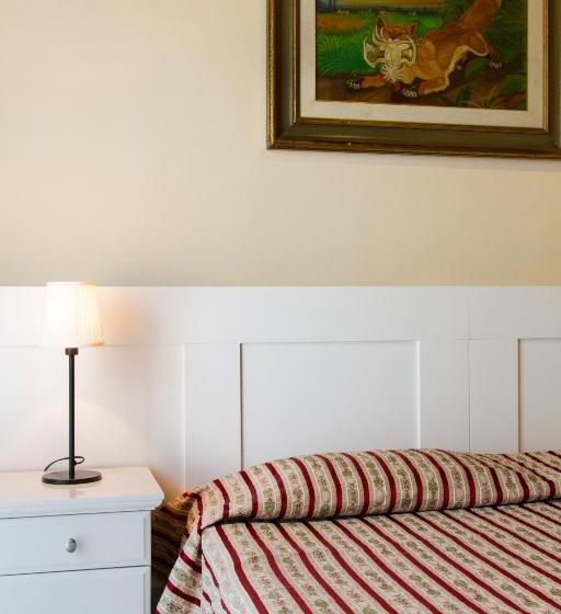اتاق استاندارد, Art Hotel Pandos