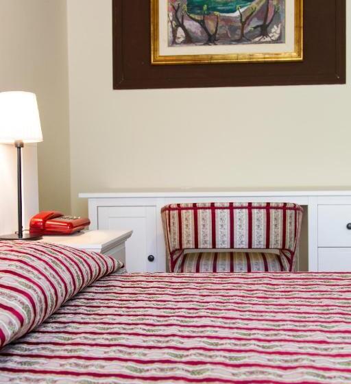 اتاق استاندارد, Art Hotel Pandos
