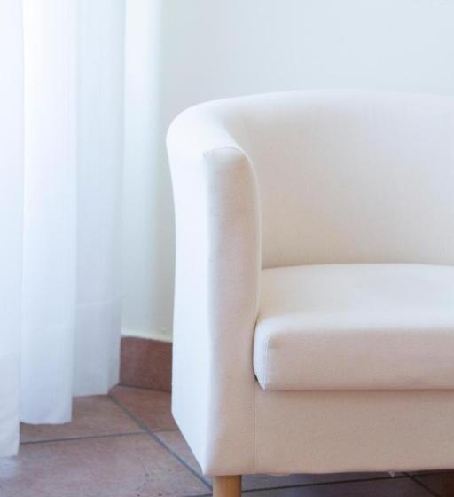 سوییت جونیور, Art Hotel Pandos