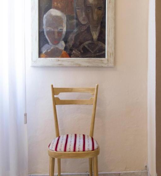 سوییت جونیور لوکس, Art Hotel Pandos
