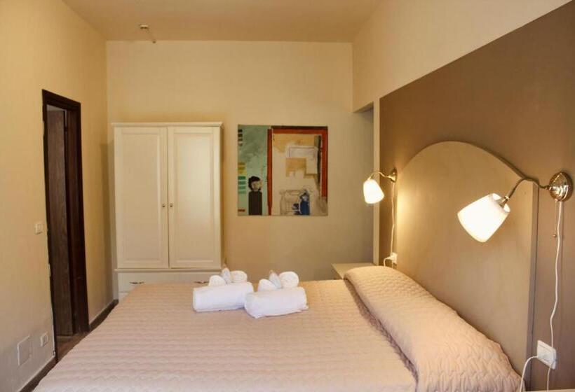 آپارتمان کلاسیک 1 خوابه, Art Hotel Pandos