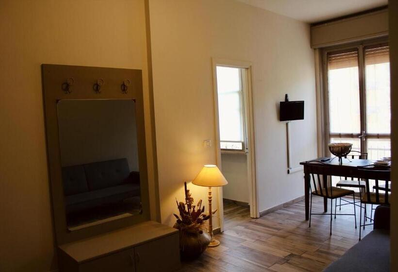 آپارتمان کلاسیک 1 خوابه, Art Hotel Pandos