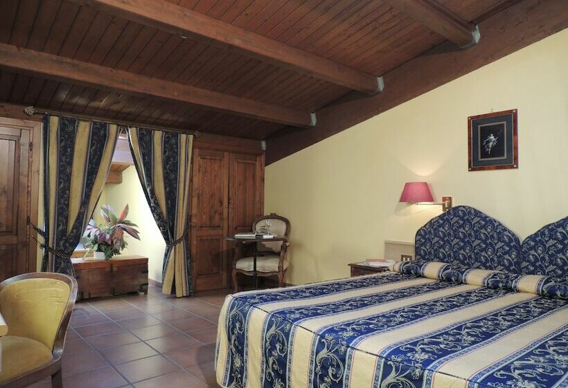 اتاق استاندارد, Country Relais I Due Laghi
