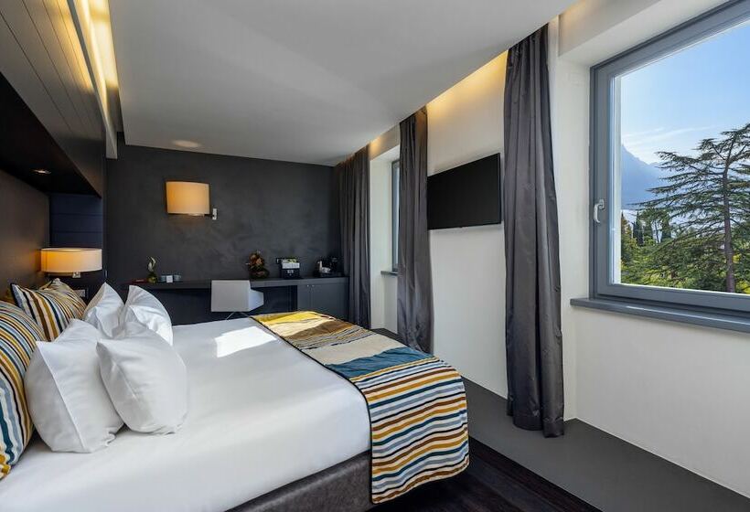스탠다드 스튜디오, Lido Palace   The Leading Hotels Of The World