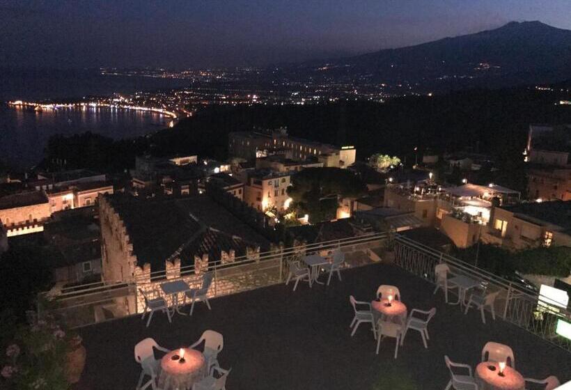 Standard Room Sea View with Balcony, Mediterranee