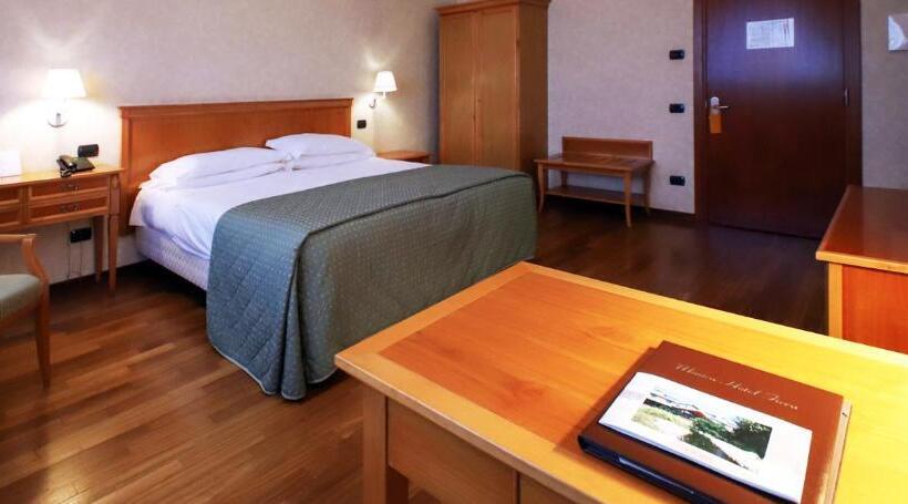 اتاق پنت هاوس, Monica Hotel Fiera