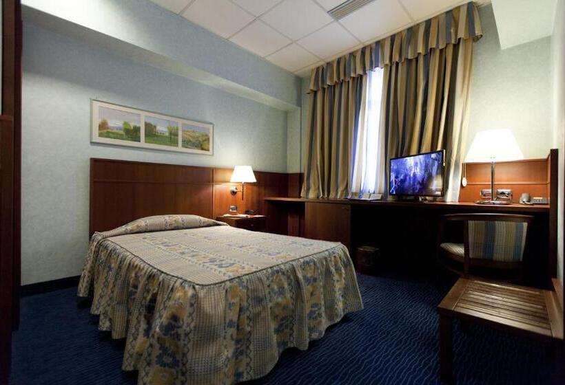 اتاق استاندارد یک نفره, Palace Hotel Moderno