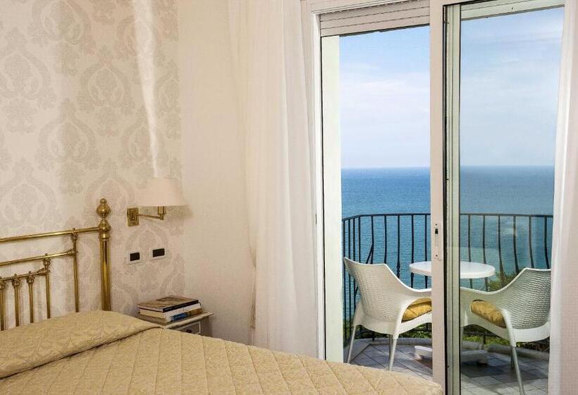 Standardzimmer mit Balkon, Posillipo