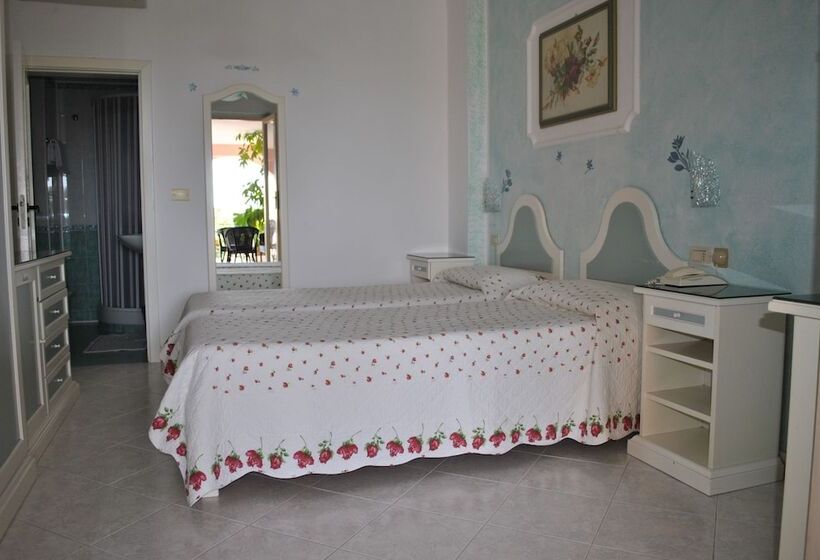 اتاق استاندارد, Ristorante Borgo La Tana