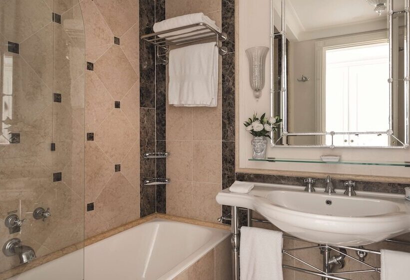 اتاق سوپریور با چشم‌انداز دریا, Villa Sant Andrea, A Belmond Hotel, Taormina Mare