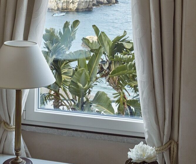 اتاق سوپریور با چشم‌انداز دریا, Villa Sant Andrea, A Belmond Hotel, Taormina Mare