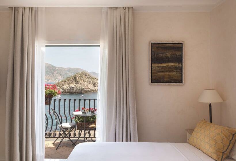 سوییت جونیور با چشم‌انداز دریا, Villa Sant Andrea, A Belmond Hotel, Taormina Mare