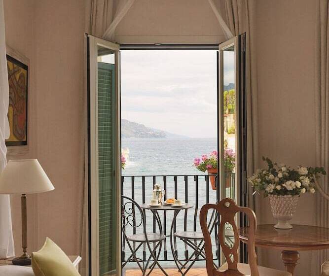 سوییت سوپریور با چشم‌انداز دریا, Villa Sant Andrea, A Belmond Hotel, Taormina Mare