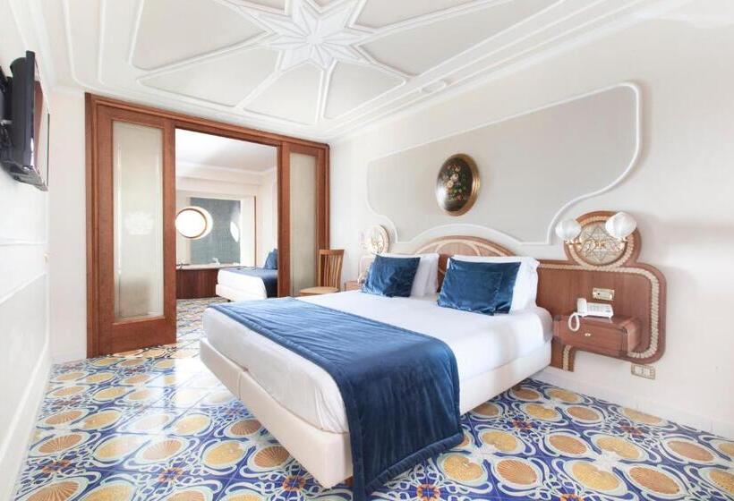 سوئیت جونیور با ماساژ آبی, Mar Hotel Alimuri