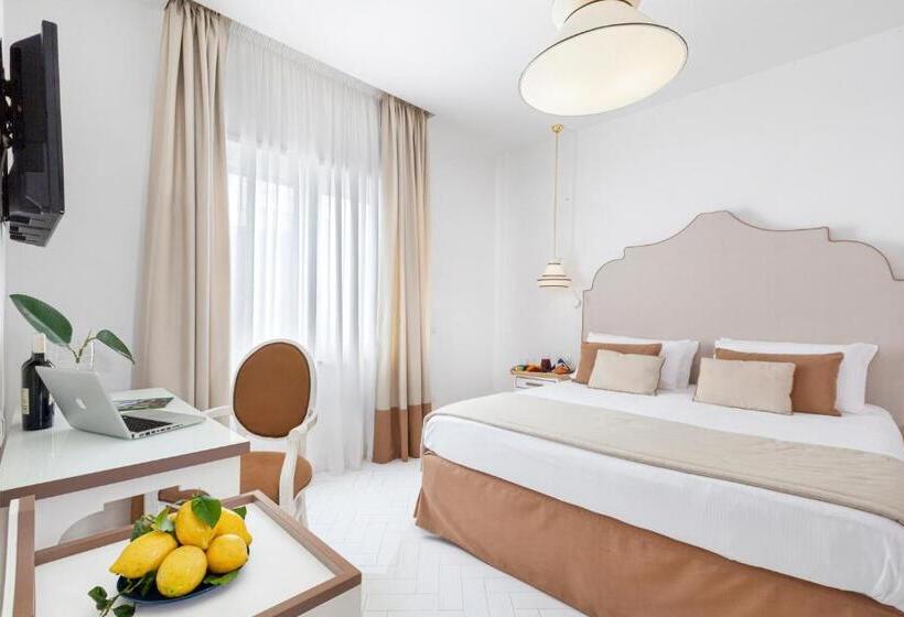 اتاق استاندارد با بالکن, Mar Hotel Alimuri