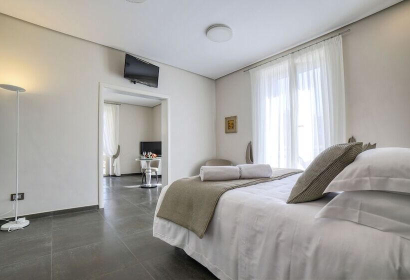 سوئیت رویال, Palazzo Confalone