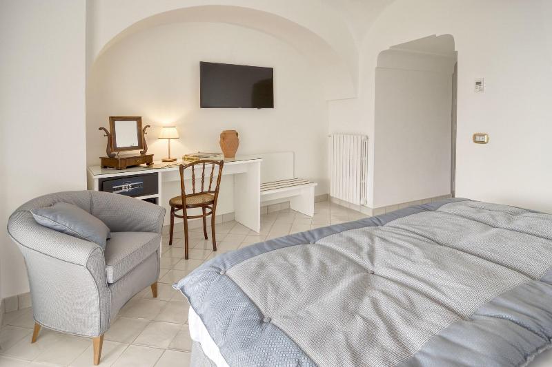 اتاق لوکس, Palazzo Confalone