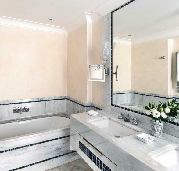 سوییت جونیور لوکس با چشم‌انداز دریا, Villa Sant Andrea, A Belmond Hotel, Taormina Mare