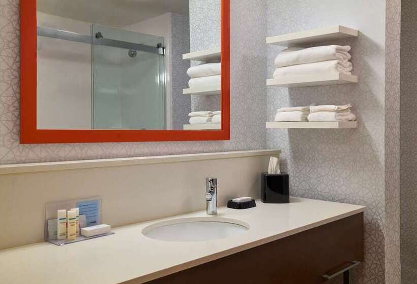 اتاق استاندارد, Hampton Inn Oakland Downtown City Center
