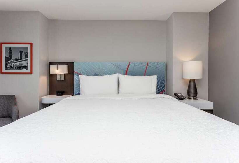 اتاق استاندارد با تخت بزرگ, Hampton Inn Oakland Downtown City Center