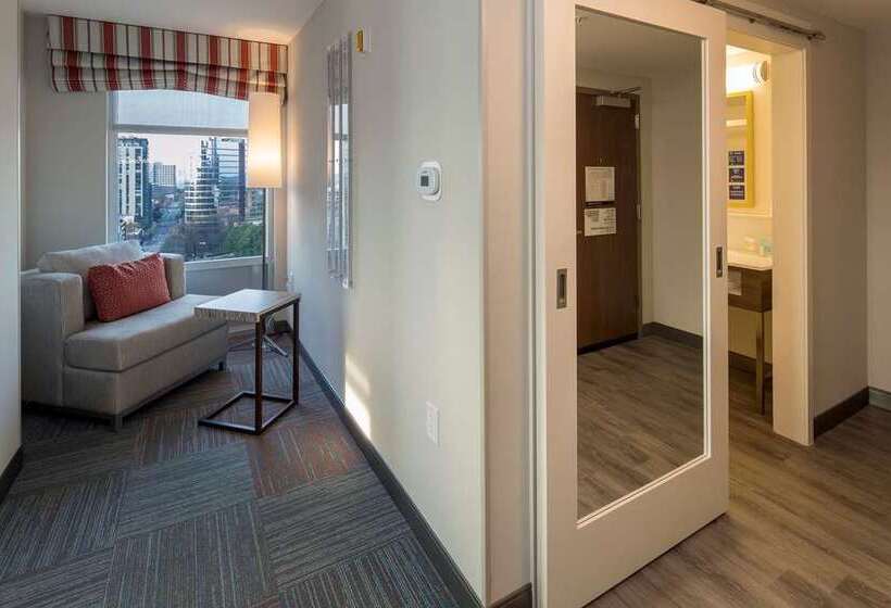 اتاق استاندارد با تخت بزرگ, Hampton Inn Oakland Downtown City Center
