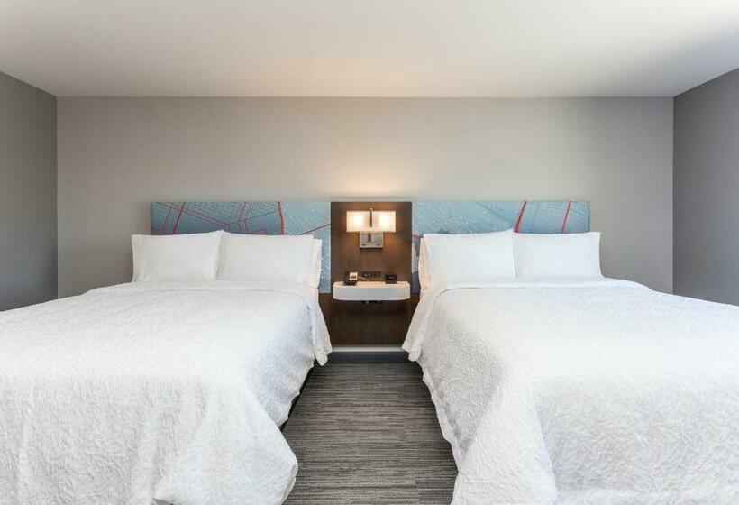 اتاق استاندارد با چشم‌انداز شهر, Hampton Inn Oakland Downtown City Center