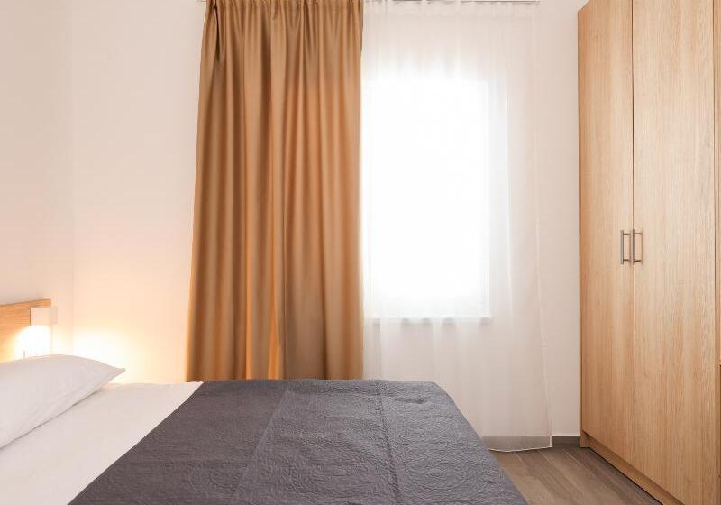 اتاق استاندارد با تخت بزرگ برای معلولان, Hampton Inn West Valley Salt Lake City
