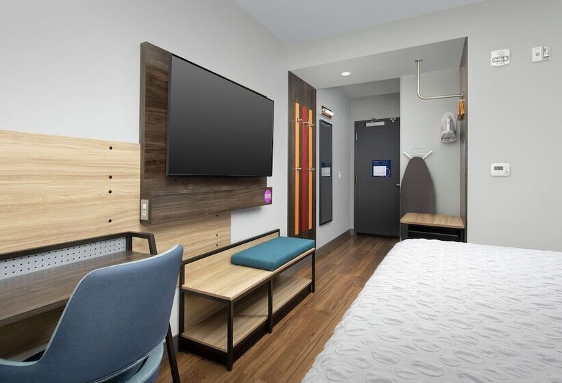 اتاق استاندارد با تخت دوبل برای معلولان, Tru By Hilton Mt Pleasant Charleston