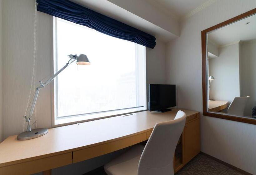 Quarto Economy, Associa Toyohashi