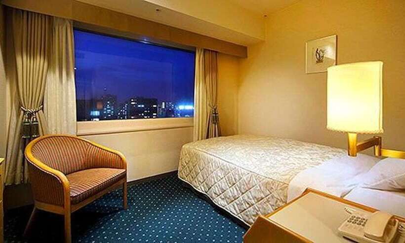 اتاق استاندارد یک نفره, Crown Palais Hamamatsu