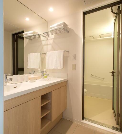 اتاق خانوادگی, Granvia Osaka Jr Hotel Group