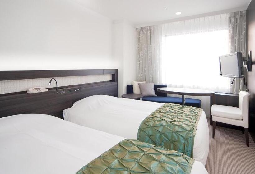 استودیوی استاندارد, Granvia Osaka Jr Hotel Group
