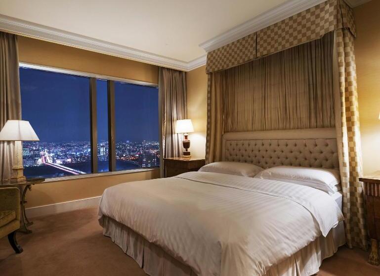 Suite Executiva, Hankyu International