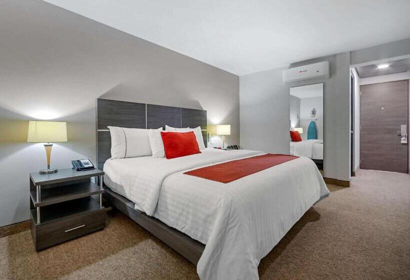 اتاق استاندارد با تخت بزرگ, Comfort Inn Queretaro