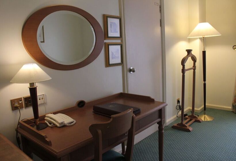 اتاق لوکس, Merdeka Palace Hotels & Suites