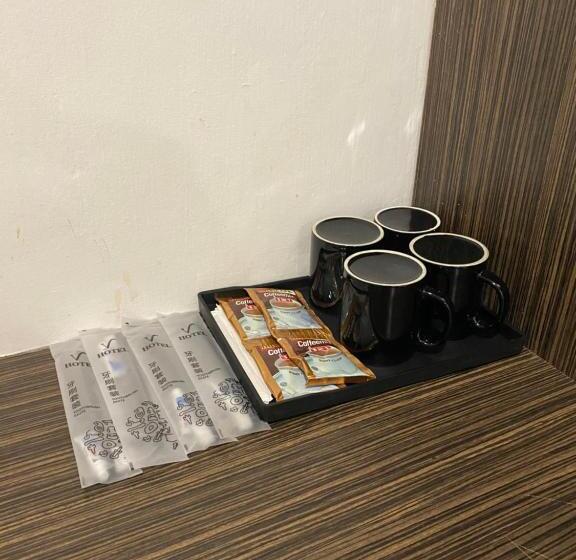 Семейный Номер, V Hotel Johor Bahru