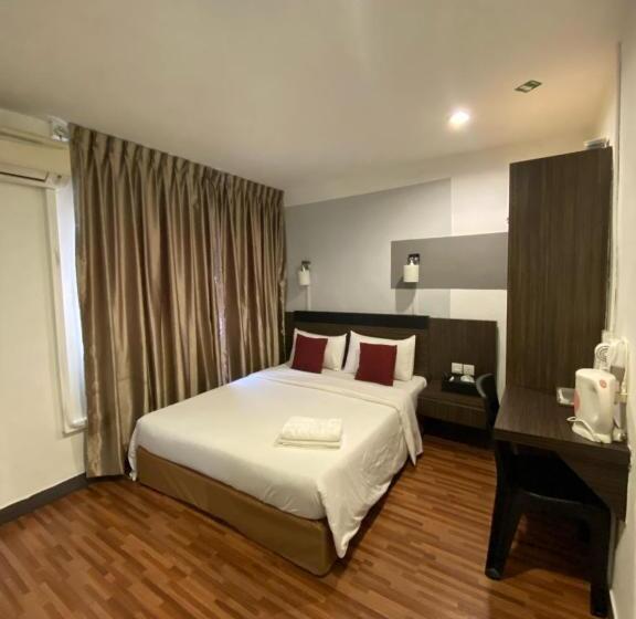 Номер Deluxe, V Hotel Johor Bahru