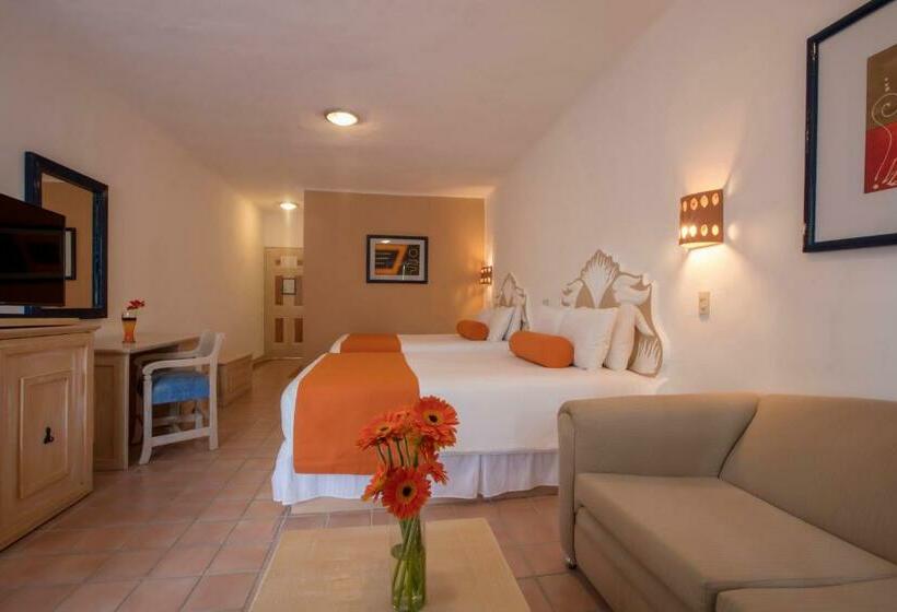 Standard Room, Flamingo Vallarta  & Marina