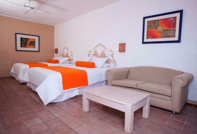 Standard Room, Flamingo Vallarta  & Marina