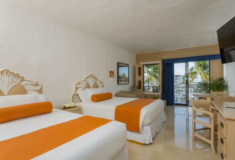 Standard Room with Views, Flamingo Vallarta  & Marina