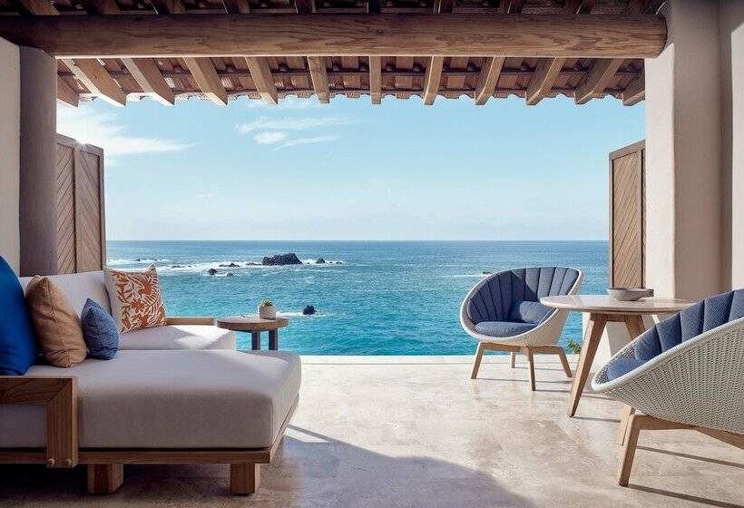 اتاق استاندارد با چشم‌انداز دریا, Four Seasons Resort Punta Mita